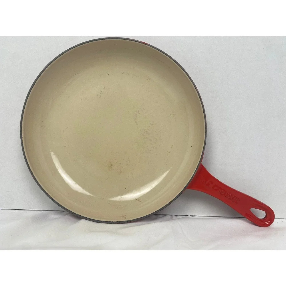 Vintage Style Le Creuset Red Skillet 9in Enameled Cast Iron Cream Interior